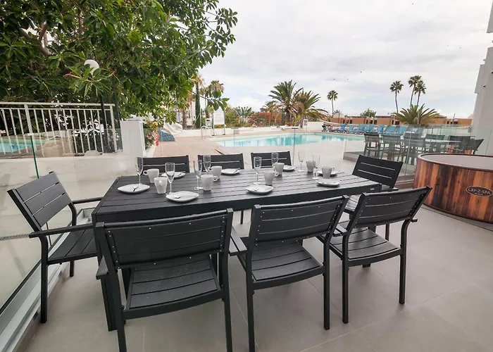 Ponderosa Next To The Pool With Big Terraces Close To The And Siam Park Appartement Playa Feñabe
