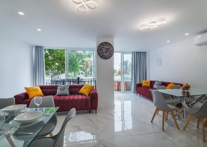 Апартаменты Ponderosa Next To The Pool With Big Terraces Close To The And Siam Park