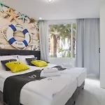 Ponderosa Next To The Pool With Big Terraces Close To The And Siam Park Apartment Playa Feñabe